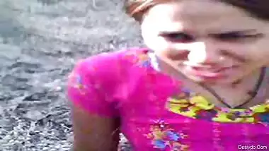 Cousin sister fucked in outdoor With audio