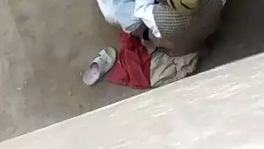 Sasur bahu xxx spy clip from Rajasthan