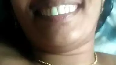 Sexy Tamil wife boobs exposed by hubby