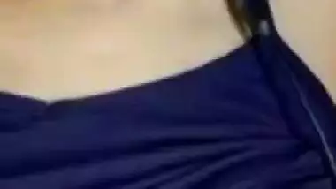 Cat eyes girls boobs show to lover on video call