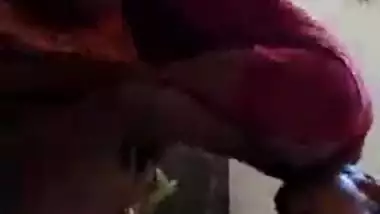 Desi older bhabhi hard screwed by younger guy