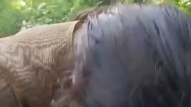 Desi cheap village randi in forest sucking dick of client